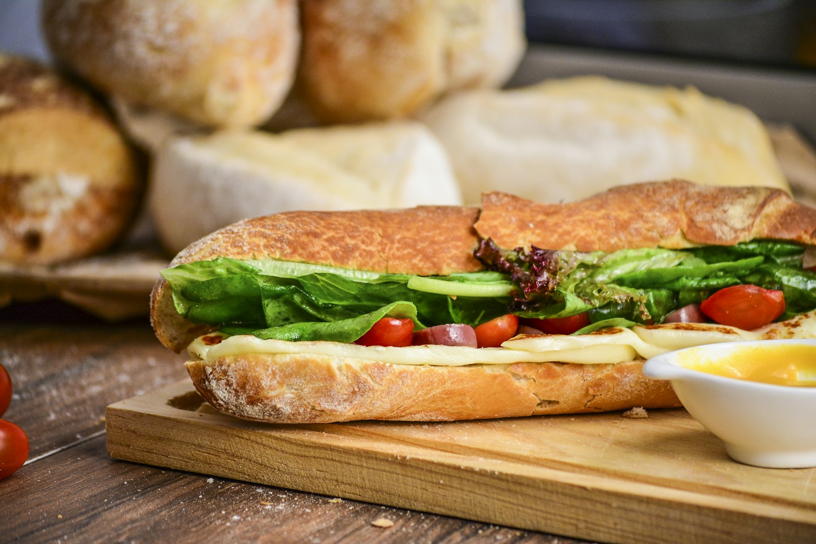 Soft foods like bread that can be the moment a weakened tooth breaks